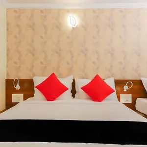 Super Collection O Companion Leisure Homes Hotel